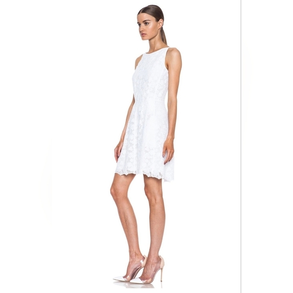 Nina Ricci Lace Crochet Knit Dress Size 2 Nwt - Picture 2 of 9